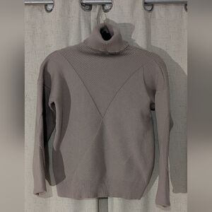 Women's Ribbed Sweater - Gray